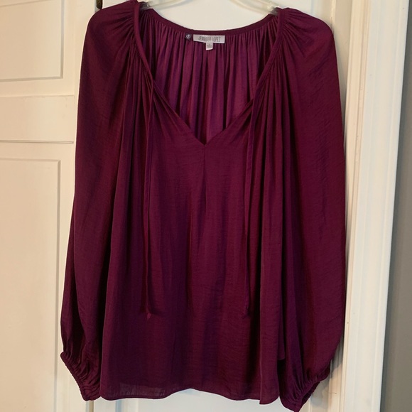 Jennifer Lopez Tops - Jennifer Lopez tunic top NWOT